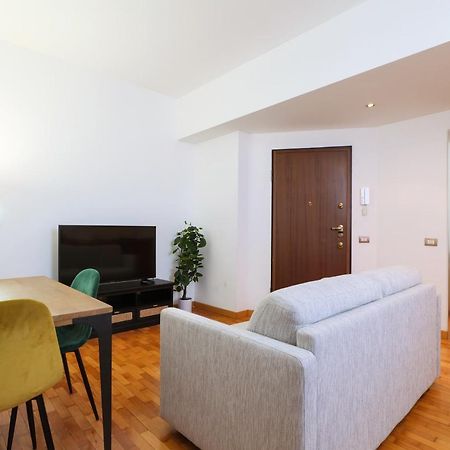 Duomo Luxury Apartment VIII 米兰 外观 照片